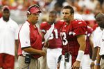 GLENDALE, AZ - SEPTEMBER 30:  Offensive coordinator Todd Haley (l) of the Arizona Cardinals talks with quarterback Kurt Warner #13 during a 21-14 win over the Pittsburgh Steelers at University of Phoenix Stadium on September 30, 2007 in Glendale, Arizona.  (Photo by Kevin Terrell/Getty Images)