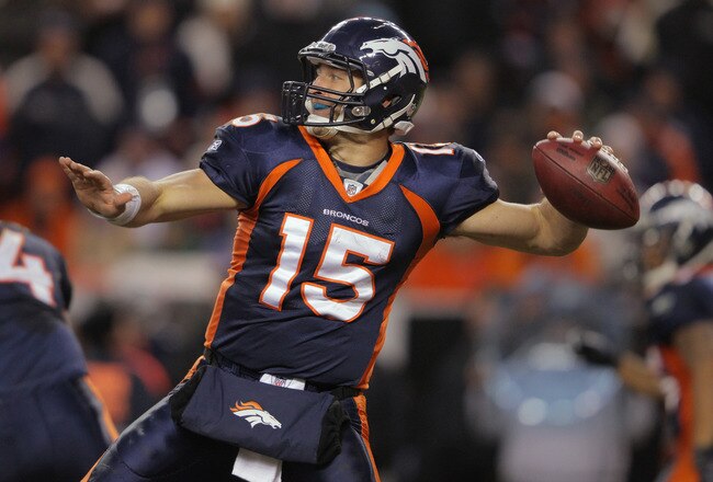DENVER, CO - JANUARY 01:  Quarterback Tim Tebow #15 of the Denver Broncos delivers a pass against the Kansas City Chiefs at Sports Authority Field at Mile High on January 1, 2012 in Denver, Colorado. The Chiefs defeated the Broncos 7-3.  (Photo by Doug Pensinger/Getty Images)