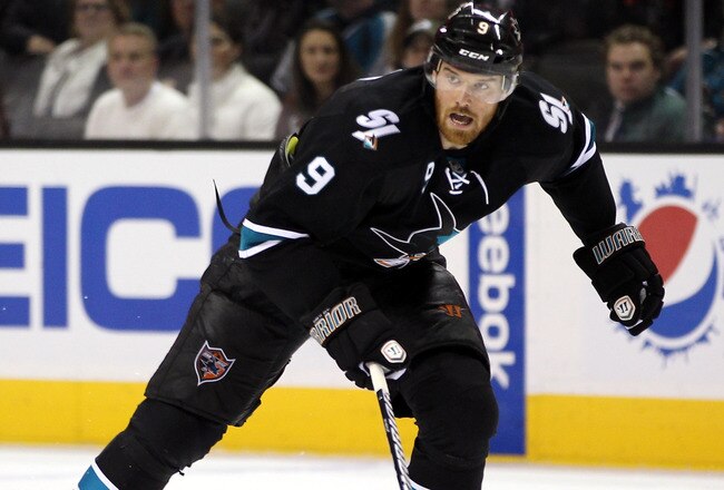 SAN JOSE, CA - DECEMBER 15:  Martin Havlat #9 of the San Jose Sharks in action against the Colorado Avalanche at HP Pavilion at San Jose on December 15, 2011 in San Jose, California.  (Photo by Ezra Shaw/Getty Images)