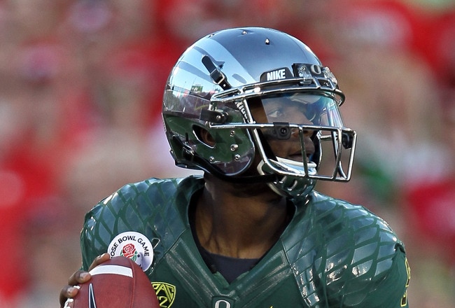 oregon ducks silver helmets