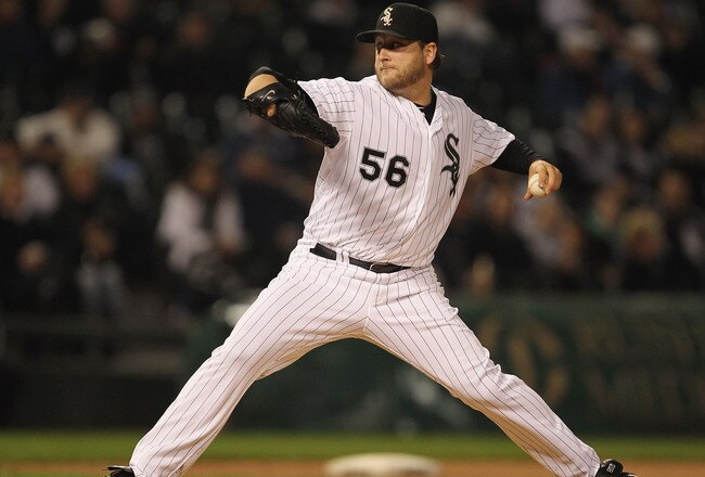 CHICAGO, IL - SEPTEMBER 27:  Starting pitcher Mark Buehrle #56 of the Chicago White Sox delivers the ball against the Toronto Blue Jays at U.S. Cellular Field on September 27, 2011 in Chicago, Illinois.  (Photo by Jonathan Daniel/Getty Images)