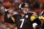 CLEVELAND, OH - JANUARY 01: Quarterback Ben Roethlisberger #7 of the Pittsburgh Steelers throws to a receiver against the Cleveland Browns at Cleveland Browns Stadium on January 1, 2012 in Cleveland, Ohio. (Photo by Matt Sullivan/Getty Images)