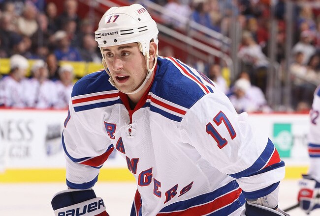 GLENDALE, AZ - DECEMBER 17:  Brandon Dubinsky #17 of the New York Rangers skates up to a face off during the NHL game against the Phoenix Coyotes at Jobing.com Arena on December 17, 2011 in Glendale, Arizona.  The Rangers defeated the Coyotes 3-2.  (Photo by Christian Petersen/Getty Images)