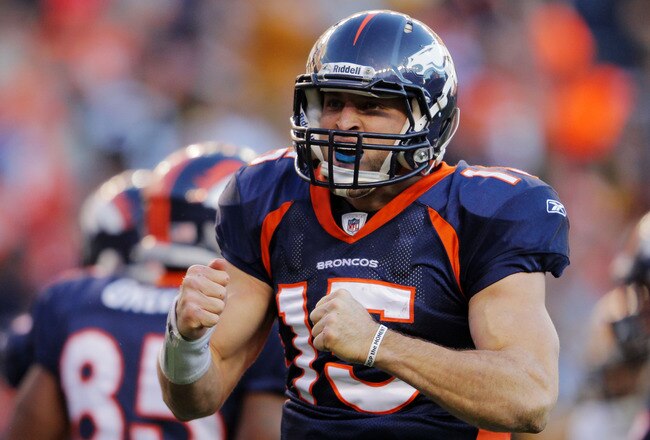 DENVER, CO - JANUARY 08:  Tim Tebow #15 of the Denver Broncos celebrates after running the ball in the end zone for a touchdown in the second quarter against the Pittsburgh Steelers during the AFC Wild Card Playoff game at Sports Authority Field at Mile High on January 8, 2012 in Denver, Colorado.  (Photo by Doug Pensinger/Getty Images)