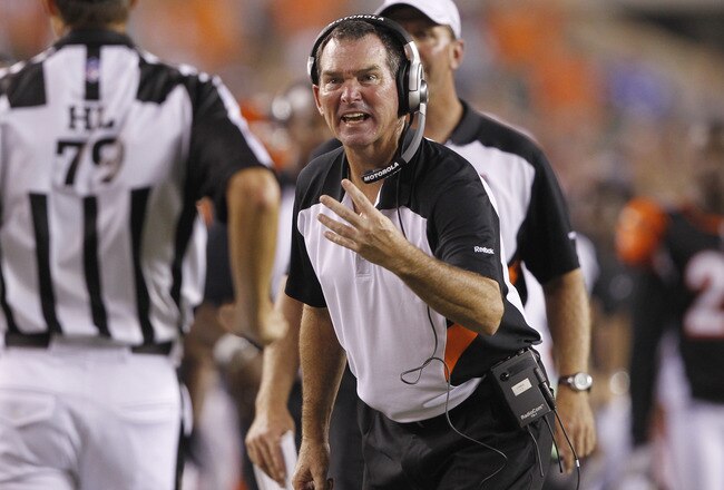 CINCINNATI, OH - SEPTEMBER 1: Cincinnati Bengals defensive coordinator Mike Zimmer argues with head linesman Kent Payne #79 during an NFL preseason game against the Indianapolis Colts at Paul Brown Stadium on September 1, 2011 in Cincinnati, Ohio. The Colts won 17-13. (Photo by Joe Robbins/Getty Images)