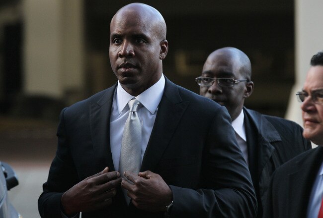 SAN FRANCISCO, CA - MARCH 21:  Former Major League Baseball player Barry Bonds arrives for the first day of his perjury trial on March 21, 2011 in San Francisco, California. Barry Bonds' perjury trial begins today accusing him of lying to a grand jury about his use of performance enhancing drugs when he played for the San Francisco Giants. The trial  is expected to last two to four weeks.  (Photo by Justin Sullivan/Getty Images)