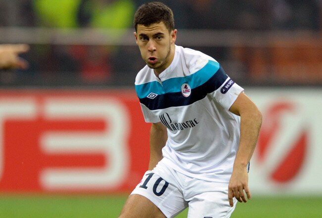 MILAN, ITALY - NOVEMBER 02:  Eden Hazard of LOSC Lille Metropole during the UEFA Champions League, group B match between FC Internazionale Milano and LOSC Lille Metropole at Giuseppe Meazza Stadium on November 2, 2011 in Milan, Italy.  (Photo by Claudio Villa/Getty Images)