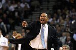 OAKLAND, CA - DECEMBER 28:  Head coach Mark Jackson of the Golden State Warriors shouts to his team during their game against the New York Knicks at Oracle Arena on December 28, 2011 in Oakland, California.  NOTE TO USER: User expressly acknowledges and agrees that, by downloading and or using this photograph, User is consenting to the terms and conditions of the Getty Images License Agreement.  (Photo by Ezra Shaw/Getty Images)