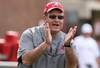 31566_bama_pass_rush_football_crop_100x68