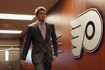 PHILADELPHIA, PA - APRIL 30: James van Riemsdyk #21 of the Philadelphia Flyers arrives for his game against the Boston Bruins in Game One of the Eastern Conference Semifinals during the 2011 NHL Stanley Cup Playoffs at the Wells Fargo Center on April 30, 2011 in Philadelphia, Pennsylvania.  (Photo by Bruce Bennett/Getty Images)