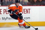 PHILADELPHIA, PA - OCTOBER 27:  James van Riemsdyk #21 of the Philadelphia Flyers skates against the Winnipeg Jets at the Wells Fargo Center on October 27, 2011 in Philadelphia, Pennsylvania. The Jets defeated the Flyers 9-8.  (Photo by Bruce Bennett/Getty Images)