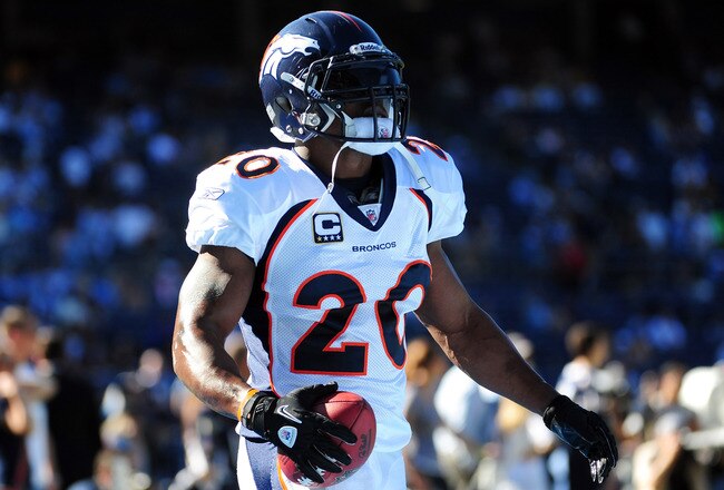 SAN DIEGO, CA - NOVEMBER 27:   Brian Dawkins #20 of the Denver Broncos warms up before the game against the San Diego Chargers at Qualcomm Stadium on November 27, 2011 in San Diego, California.  (Photo by Harry How/Getty Images)