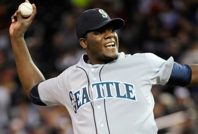 MINNEAPOLIS, MN - SEPTEMBER 21: Michael Pineda #36 of the Seattle Mariners delivers a pitch against the Minnesota Twins in the third inning on September 21, 2011 at Target Field in Minneapolis, Minnesota. (Photo by Hannah Foslien/Getty Images)