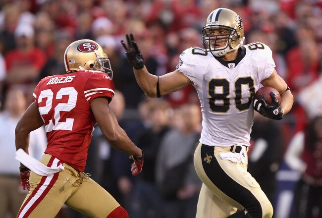 SAN FRANCISCO, CA - JANUARY 14:  Jimmy Graham #80 of the New Orleans Saints runs in after a 66 yard touchdown pass against the San Francisco 49ers during the fourth quarter of the NFC Divisional playoff game at Candlestick Park on January 14, 2012 in San Francisco, California.  (Photo by Jed Jacobsohn/Getty Images)