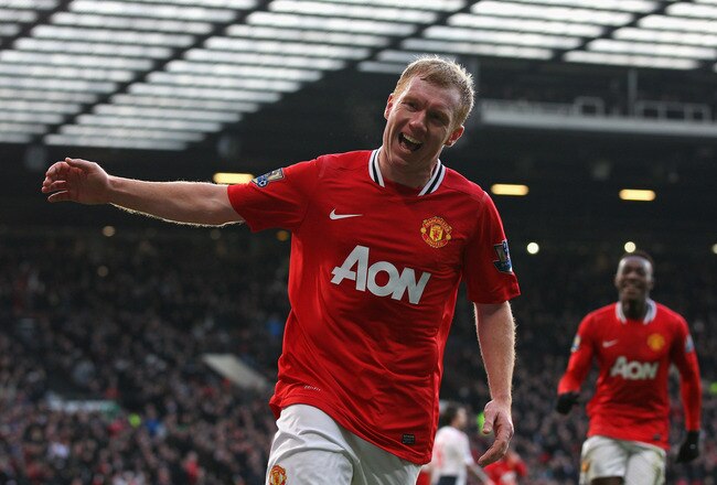 MANCHESTER, ENGLAND - JANUARY 14:  Paul Scholes of Manchester United celebrates after scoring the opening goal during the Barclays Premier League match between Manchester United and Bolton Wanderers at Old Trafford on January 14, 2012 in Manchester, England.  (Photo by Alex Livesey/Getty Images)
