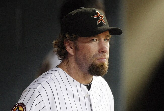HOUSTON - AUGUST 30:  Houston Astros hitting coach Jeff Bagwell #5 looks on from the dugout at Minute Maid Park during a game against the St. Louis Cardinals on August 30, 2010 in Houston, Texas.  (Photo by Bob Levey/Getty Images)