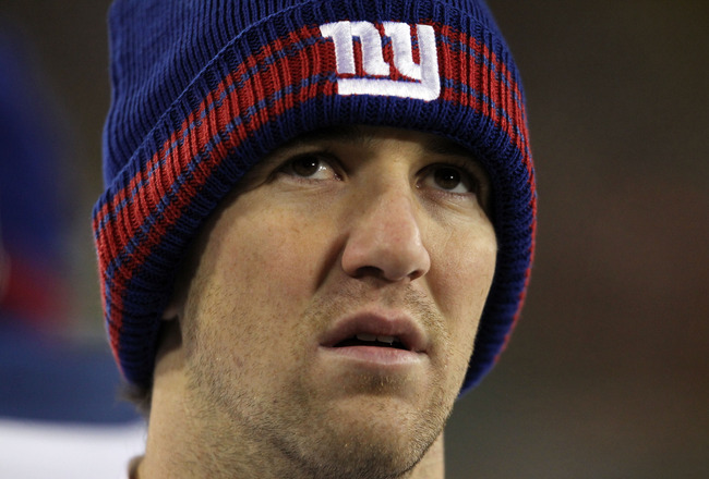NFL Round-Up: NY Giants Upset Packers, Brady Beats Tebow & More