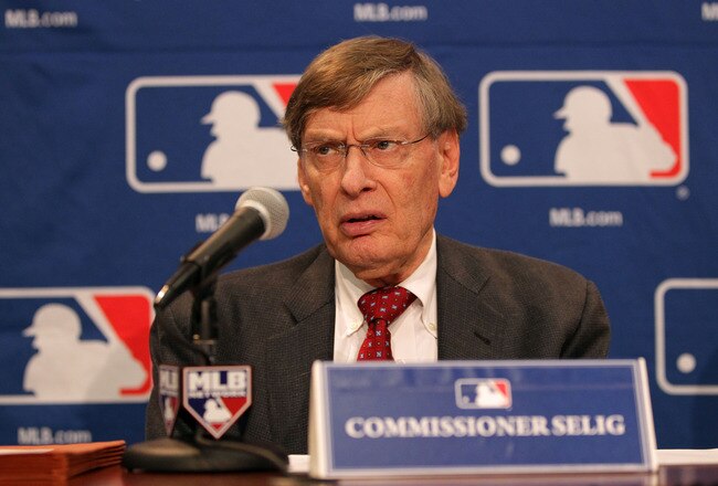 ARLINGTON, TX - OCTOBER 23:  MLB commissioner Bud Selig addresses the media during a presentation of the Commissioner’s Historic Achievement Award to Ken Griffey Jr. prior to Game Four of the MLB World Series between the St. Louis Cardinals and Texas Rangers at Rangers Ballpark in Arlington on October 23, 2011 in Arlington, Texas.  (Photo by Doug Pensinger/Getty Images)