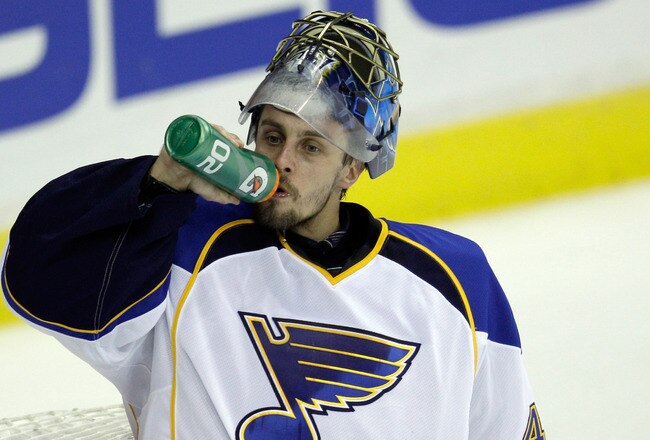 WASHINGTON, DC - NOVEMBER 29:  Jaroslav Halak #41 of the St. Louis Blues gets a drink against the Washington Capitals at Verizon Center on November 29, 2011 in Washington, DC.  (Photo by Rob Carr/Getty Images)