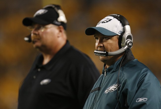 PITTSBURGH - AUGUST 26:  Assistant Head Coach and Offensive Coordinator Marty Mornhinweg of the Philadelphia Eagles looks on against the Pittsburgh Steelers during the NFL preseason game on August 26, 2007 at Heinz Field in Pittsburgh, Pennsylvania. The Steelers defeated the Eagles 27 - 13. (Photo By Gregory Shamus/Getty Images)