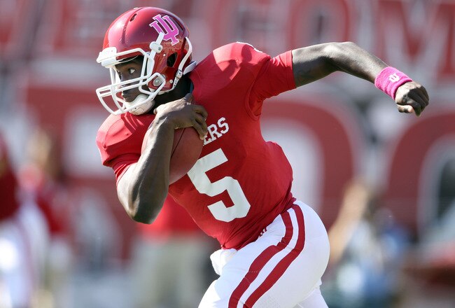 BLOOMINGTON, IN - OCTOBER 08:  Tre Roberson #5 of the Indiana Hoosiers runs with the ball against the Illinois Illini during the game at Memorial Stadium on October 8, 2011 in Bloomington, Indiana.  Illinois won 41-20.  (Photo by Andy Lyons/Getty Images)