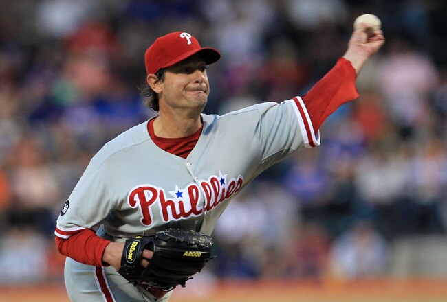 NEW YORK - MAY 25:  Jamie Moyer #52 of the Philadelphia Phillies pitches against the New York Mets on May 25, 2010 at Citi Field in the Flushing neighborhood of the Queens borough of New York City.  (Photo by Chris McGrath/Getty Images)