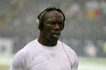 DALLAS - SEPTEMBER 17:  Terrel Owens, wide receiver for the the Dallas Cowboys, warms up before a match against the Washington Redskins at Texas Stadium in Dallas, Texas on September 17, 2006.  Dallas won 27 - 10. (Photo by Brent Stirton/Getty Images)