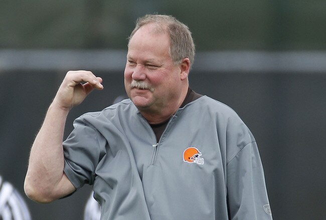 BEREA, OH - MAY 01:  Team president Mike Holmgren of the Cleveland Browns looks on during rookie mini camp at the Cleveland Browns Training and Administrative Complex on May 1, 2010 in Berea, Ohio.  (Photo by Gregory Shamus/Getty Images)
