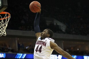 TULSA, OK - MARCH 18:  Solomon Hill #44 of the Arizona Wildcats goes up to dunk the ball against the Memphis Tigers during the second round of the 2011 NCAA men's basketball tournament at BOK Center on March 18, 2011 in Tulsa, Oklahoma.  (Photo by Ronald Martinez/Getty Images)