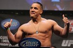 Web-ufx1_weighin_020_crop_150x100