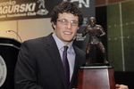 Bcs-kuechly-wins-bronko-nagurski-award-ntn0l86-x-large_crop_150x100