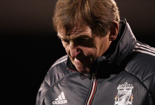 LONDON, UNITED KINGDOM - DECEMBER 05:  Kenny Dalglish, manager of Liverpool looks dejected during the Barclays Premier League match between Fulham and Liverpool at Craven Cottage on December 5, 2011 in London, England.  (Photo by Scott Heavey/Getty Images)
