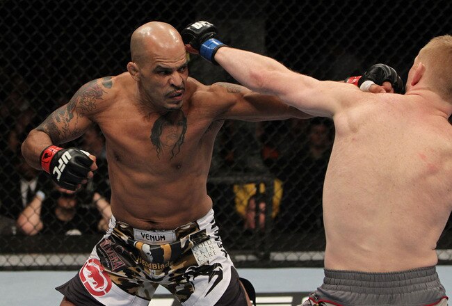Web-ufx1_06_rivera_vs_schafer_001_crop_650x440