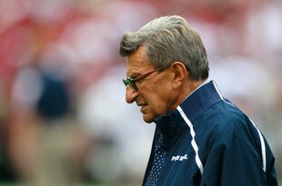 TUSCALOOSA, AL - SEPTEMBER 11:  Head coach Joe Paterno of the Penn State Nittany Lions during warmups before facing the Alabama Crimson Tide at Bryant-Denny Stadium on September 11, 2010 in Tuscaloosa, Alabama.  (Photo by Kevin C. Cox/Getty Images)