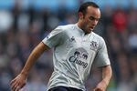 BIRMINGHAM, ENGLAND - JANUARY 14:  Landon Donovan of Everton in action during the Barclays Premier League match between Aston Villa and Everton at Villa Park on January 14, 2012 in Birmingham, England.  (Photo by Clive Mason/Getty Images)