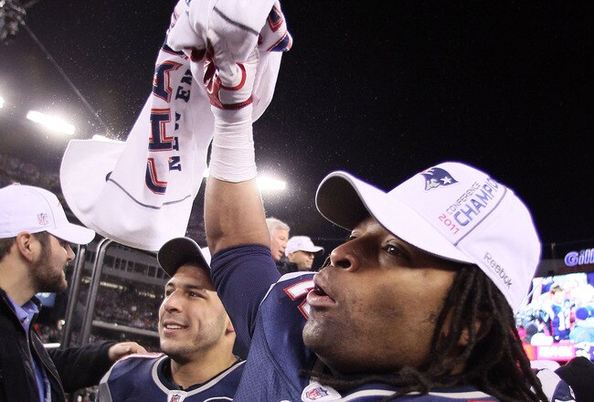 FOXBORO, MA - JANUARY 22:  BenJarvus Green-Ellis #42 of the New England Patriots celebrates after defeating the Baltimore Ravens in the AFC Championship Game at Gillette Stadium on January 22, 2012 in Foxboro, Massachusetts. The New England Patriots defeated the Baltimore Ravens 20-23.  (Photo by Elsa/Getty Images)