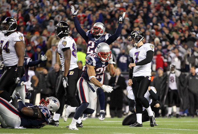 FOXBORO, MA - JANUARY 22:  The New England Patriots celebrate after Billy Cundiff #7 of the Baltimore Ravens missed a game tying field goal late in the fourth quarter during their AFC Championship Game at Gillette Stadium on January 22, 2012 in Foxboro, Massachusetts.  (Photo by Jim Rogash/Getty Images)