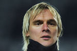 TURIN, ITALY - DECEMBER 16:  Milos Krasic of Juventus FC looks on prior to the UEFA Europa League group A match between Juventus FC and Manchester City at Stadio Olimpico di Torino on December 16, 2010 in Turin, Italy.  (Photo by Valerio Pennicino/Getty Images)