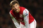 LONDON, ENGLAND - NOVEMBER 26:  Andrey Arshavin of Arsenal looks on dejected during the Barclays Premier League match between Arsenal and Fulham at Emirates Stadium on November 26, 2011 in London, England.  (Photo by Scott Heavey/Getty Images)