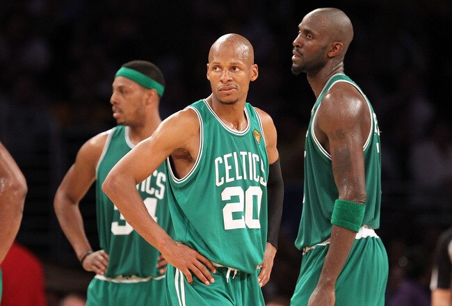 LOS ANGELES, CA - JUNE 15:  (L-R) Paul Pierce #34, Ray Allen #20 and Kevin Garnett #5 of the Boston Celtics look on in the second half while taking on the Los Angeles Lakers in Game Six of the 2010 NBA Finals at Staples Center on June 15, 2010 in Los Angeles, California.  NOTE TO USER: User expressly acknowledges and agrees that, by downloading and/or using this Photograph, user is consenting to the terms and conditions of the Getty Images License Agreement.  (Photo by Ronald Martinez/Getty Images)
