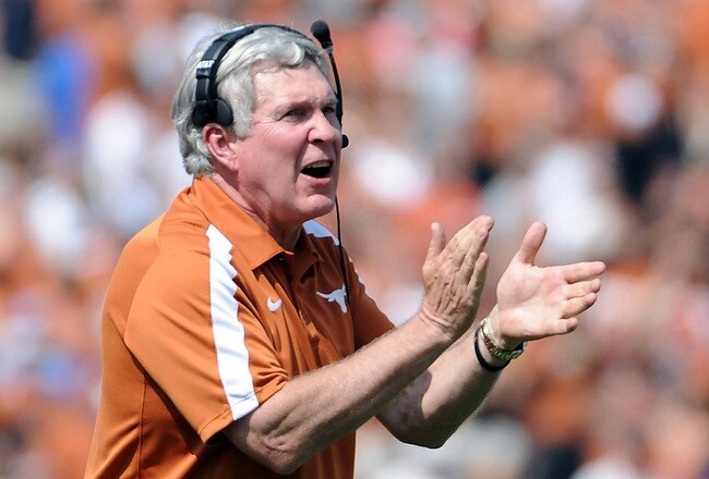PASADENA, CA - SEPTEMBER 17:  Head Coach Mack Brown of the Texas Longhorns celebrates a touchdown against the UCLA Bruins during the second quarter at Rose Bowl on September 17, 2011 in Pasadena, California.  (Photo by Harry How/Getty Images)