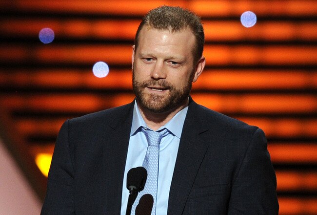 LOS ANGELES, CA - JULY 13:  NHL Player Tim Thomas accepts the award for Best Championship Performance onstage at The 2011 ESPY Awards at Nokia Theatre L.A. Live on July 13, 2011 in Los Angeles, California.  (Photo by Kevin Winter/Getty Images)