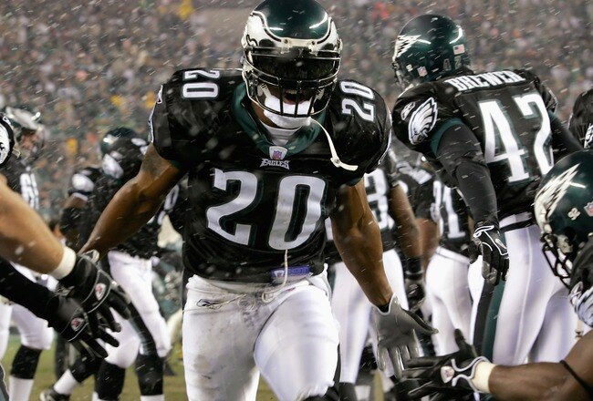 PHILADELPHIA - DECEMBER 05:  Brian Dawkins #20 of the Philadelphia Eagles celebrates during the game against the Seattle Seahawks on December 5, 2005 at Lincoln Financial Field in Philadelphia, Pennsylvannia. The Seahawks won 42-0. (Photo by Jamie Squire/Getty Images)
