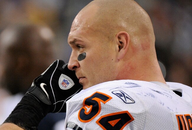 MINNEAPOLIS, MN - JANUARY 1: Brian Urlacher #54 of the Chicago Bears looks on during the game against the Minnesota Vikings on January 1, 2012 at Mall of America Field at the Hubert H. Humphrey Metrodome in Minneapolis, Minnesota. (Photo by Hannah Foslien/Getty Images)