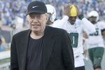 Phil-knight-nike_crop_150x100