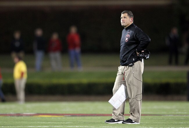 LOUISVILLE, KY - OCTOBER 21:  Greg Schiano the head coach of the Rutgers Scarlet Knights watches  during the game against the Louisville Cardinals at Papa John's Cardinal Stadium on October 21, 2011 in Louisville, Kentucky.  (Photo by Andy Lyons/Getty Images)