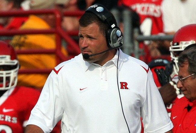 PISCATAWAY, NJ - SEPTEMBER 07:  Head coach Greg Schiano of the Rutgers Scarlet Knights looks on during action against the Cincinnati Bearcats at Rutgers Stadium on September 7, 2009 in Piscataway, New Jersey.  (Photo by Jim McIsaac/Getty Images)