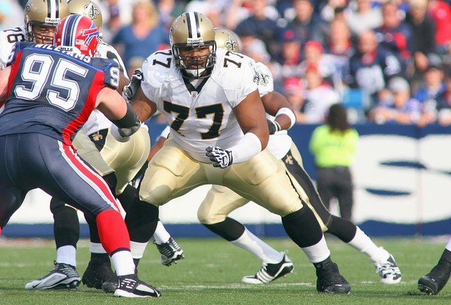 ORCHARD PARK, NY - SEPTEMBER 27:  Carl Nicks #77 of the New Orleans Saints moves on the line during the game against the Buffalo Bills at Ralph Wilson Stadium on September 27, 2009 in Orchard Park, New York. The Saints won 27-7. (Photo by Rick Stewart/Getty Images)