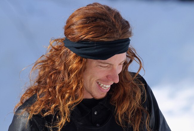 ASPEN, CO - JANUARY 29:  Shaun White looks on during practice for the men's snowboard superpipe elimination during Winter X Games 2012 at Buttermilk Mountain on January 29, 2012 in Aspen, Colorado. White finished first to advance to the finals.  (Photo by Doug Pensinger/Getty Images)
