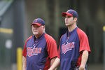 CHICAGO, IL - AUGUST 30:  Manager Ron Gardenhire #35 of the Minnesota Twins and Joe Mauer #7 talk during infield practice before the game against the Chicago White Sox on August 30, 2011 at U.S. Cellular Field in Chicago, Illinois.  (Photo by David Banks/Getty Images)